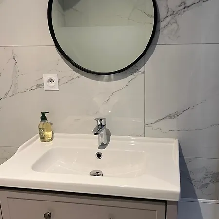 L'Evasion Sainte-Cecile 3-Studio Chic Avec Jardin Partage *